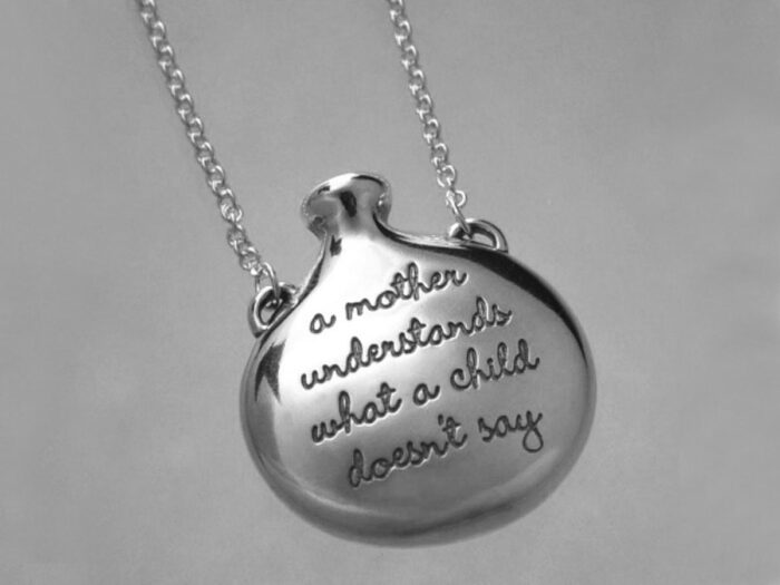 a-mother-understands-poesy-necklace