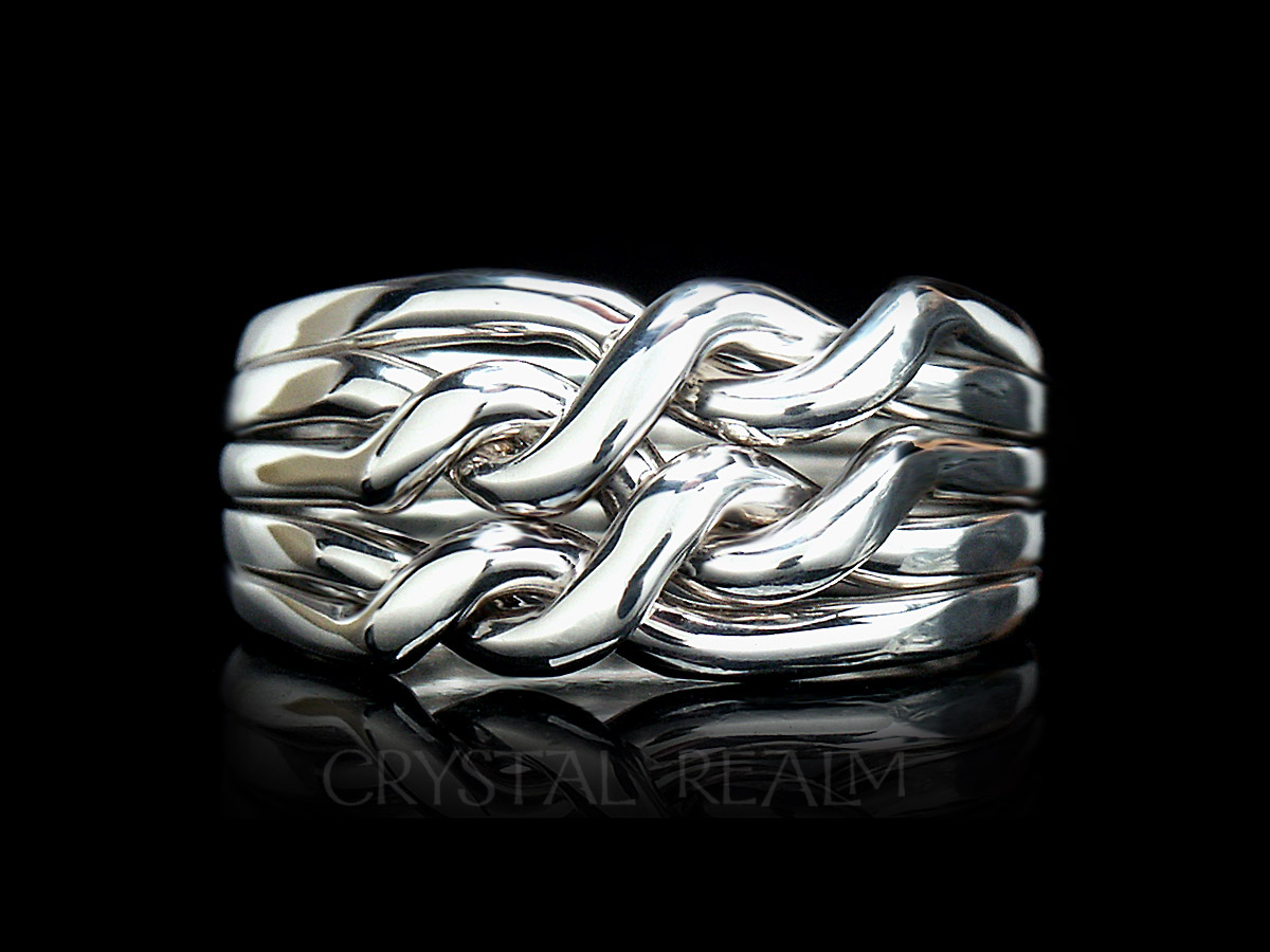 Five band chain puzzle ring in heavy weight