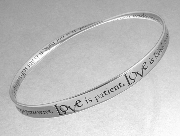 love-is-patient-corinthians-bracelet-fc09b